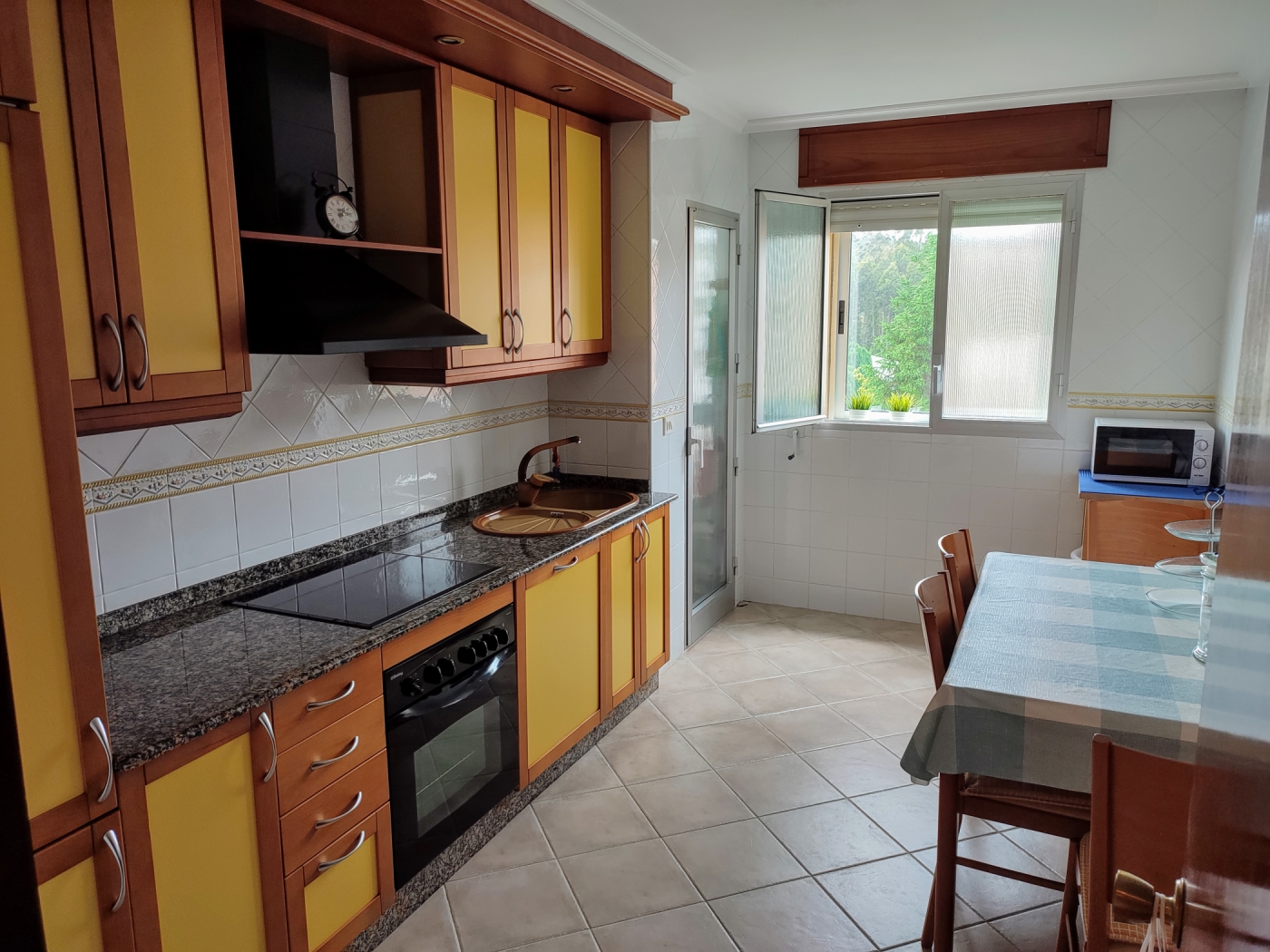 Apartment-Ensuite with Bath in Río Covo